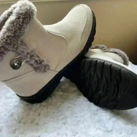 Khombu Iris Cream Genuine Suede Leather With Faux Fur Ankle Boots Women’s Sz 10 - Picture 4 of 10